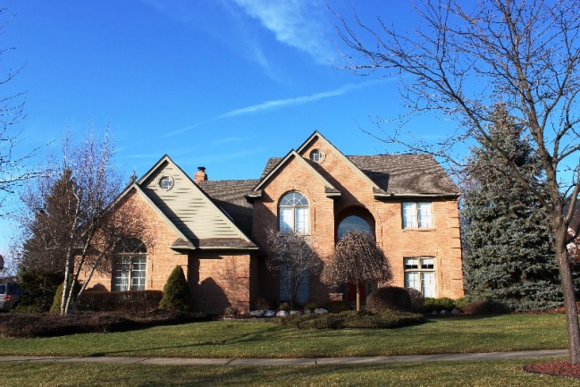Neighborhood of Walden Woods in Novi MI